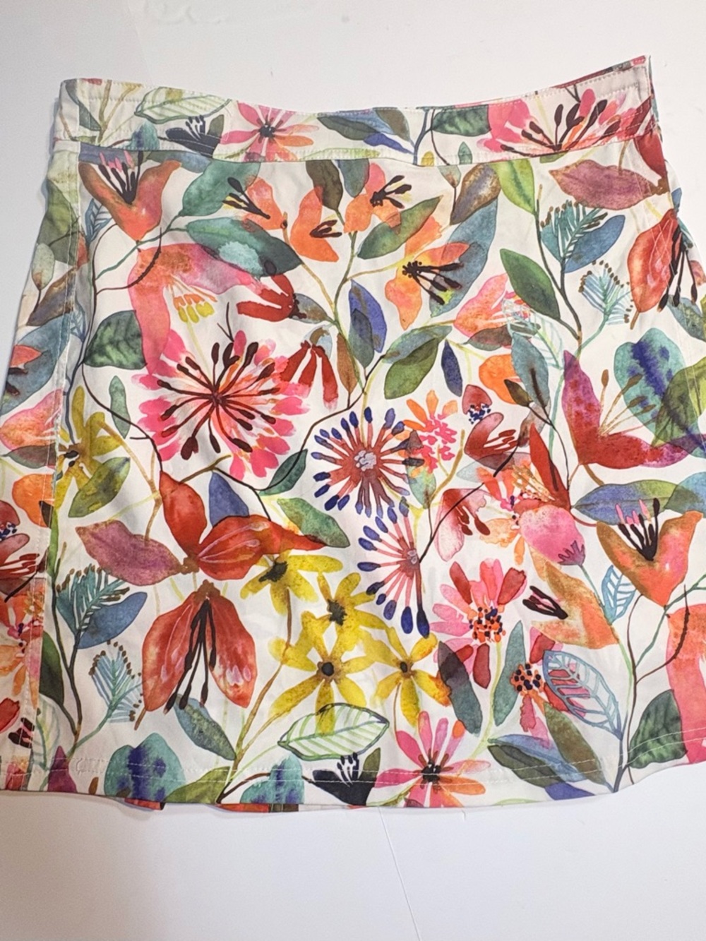 RipSkirt Hawaii wrap skirt in the Wildflower Watercolor print large